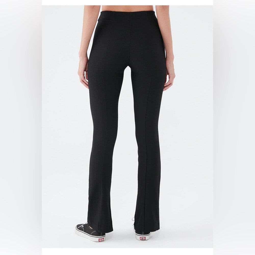 Detailed Knitted Trousers - Picture 3 of 4